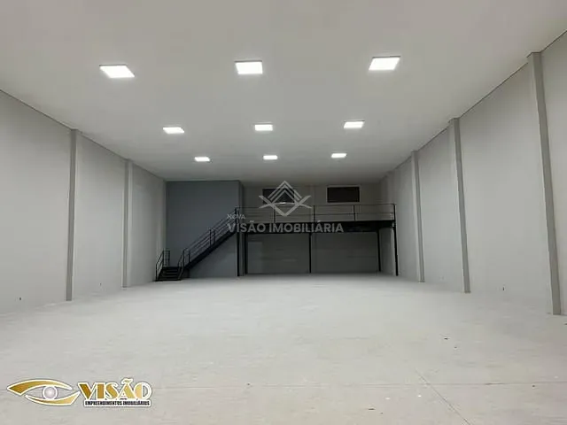 Galpão / Barracão à venda, no bairro Residencial Nossa Senhora Aparecida II em Sinop