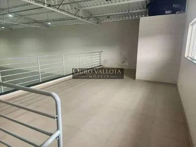 Galpão / Barracão com 250m², à venda, no bairro Jardim São Cristóvão em São Paulo