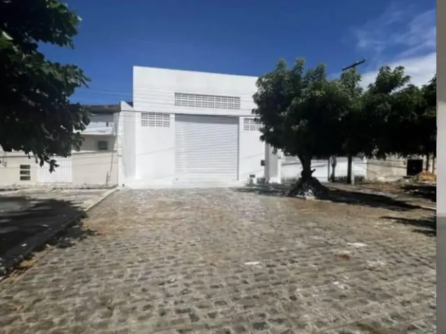 Galpão / Barracão para alugar, no bairro Moises Gomes em Barra dos Coqueiros