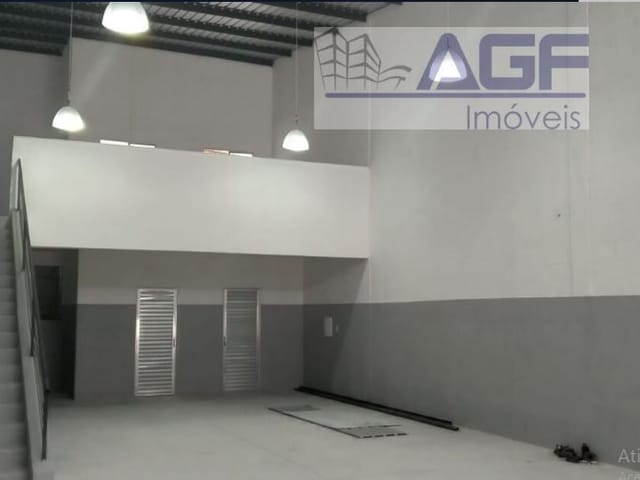Galpão / Barracão com 225m², para alugar, no bairro Centro em São Bernardo do Campo