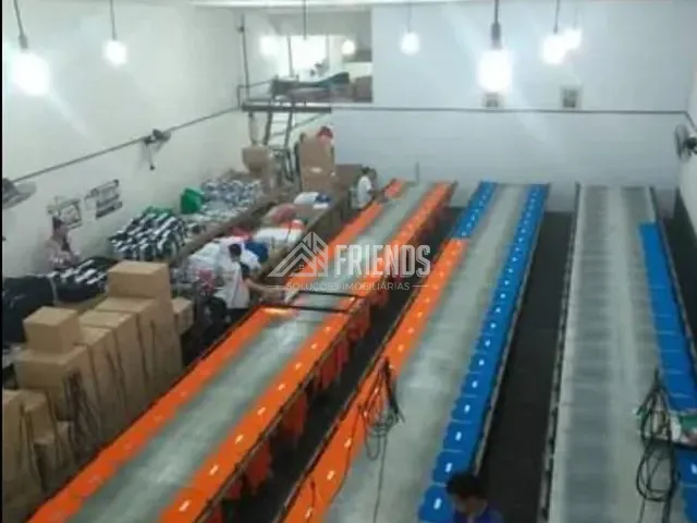 Galpão / Barracão com 400m², à venda, no bairro Casa Verde Média em São Paulo