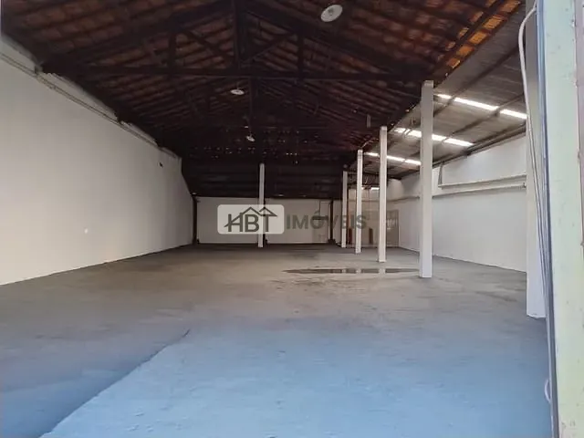 Galpão / Barracão à venda, no bairro Vila Santo Antônio em Bauru