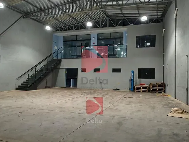 Galpão / Barracão para alugar, no bairro Jardim São João em Pirassununga