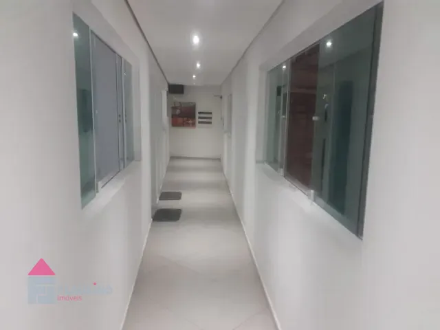 Galpão / Barracão com 1067m², para alugar, no bairro Jardim Brasília em São Paulo