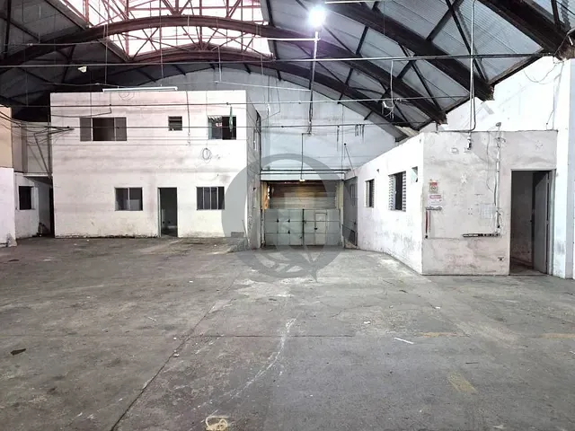 Galpão / Barracão com 1104m², para alugar, no bairro Vila Bertioga em São Paulo