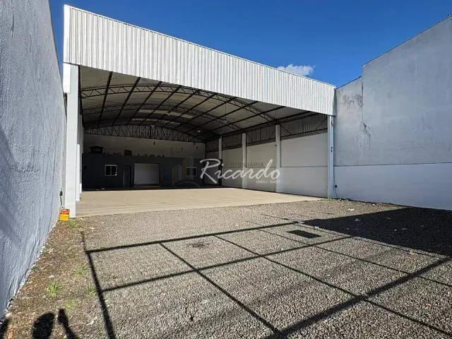 Galpão / Barracão com 525m², para alugar, no bairro Parque Industrial I em Arapongas