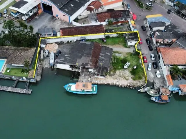 Galpão / Barracão com 1478m², à venda, no bairro Baixio em Itanhaém