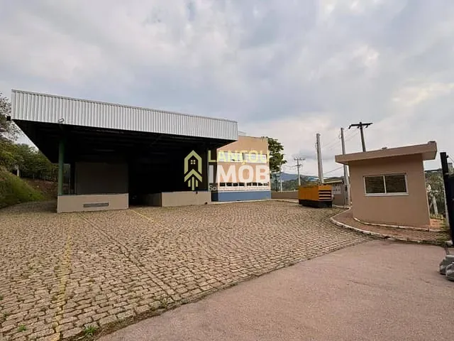 Galpão / Barracão com 4868m², para alugar, no bairro Aeroporto em Jundiaí