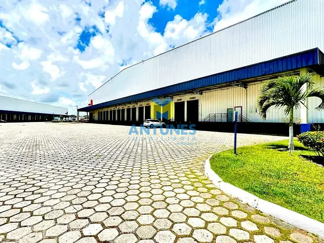 Galpão / Barracão com 2088m², para alugar, no bairro Prazeres em Jaboatão dos Guararapes