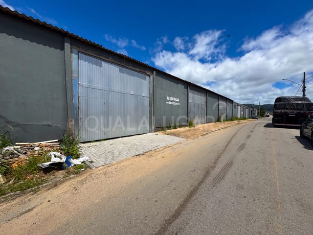 Galpão / Barracão para alugar, no bairro Vila Esperança em Tubarão