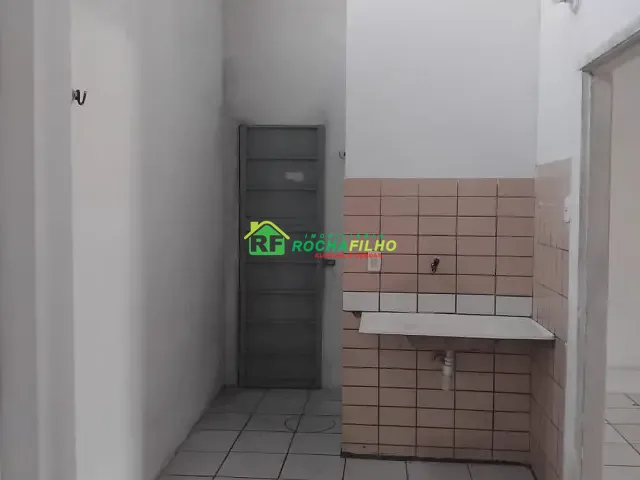 Galpão / Barracão com 68m² 1 quarto e 1 banheiro, para alugar, no bairro Centro em Teresina