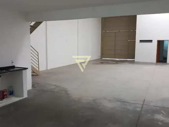 Galpão / Barracão com 250m², à venda ou para alugar, no bairro Jardim Itaporã em Ribeirão Preto