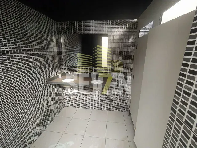Galpão / Barracão com 300m², para alugar, no bairro Centro em Bauru