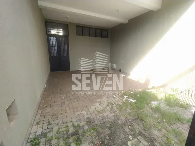 Galpão / Barracão com 300m², para alugar, no bairro Centro em Bauru