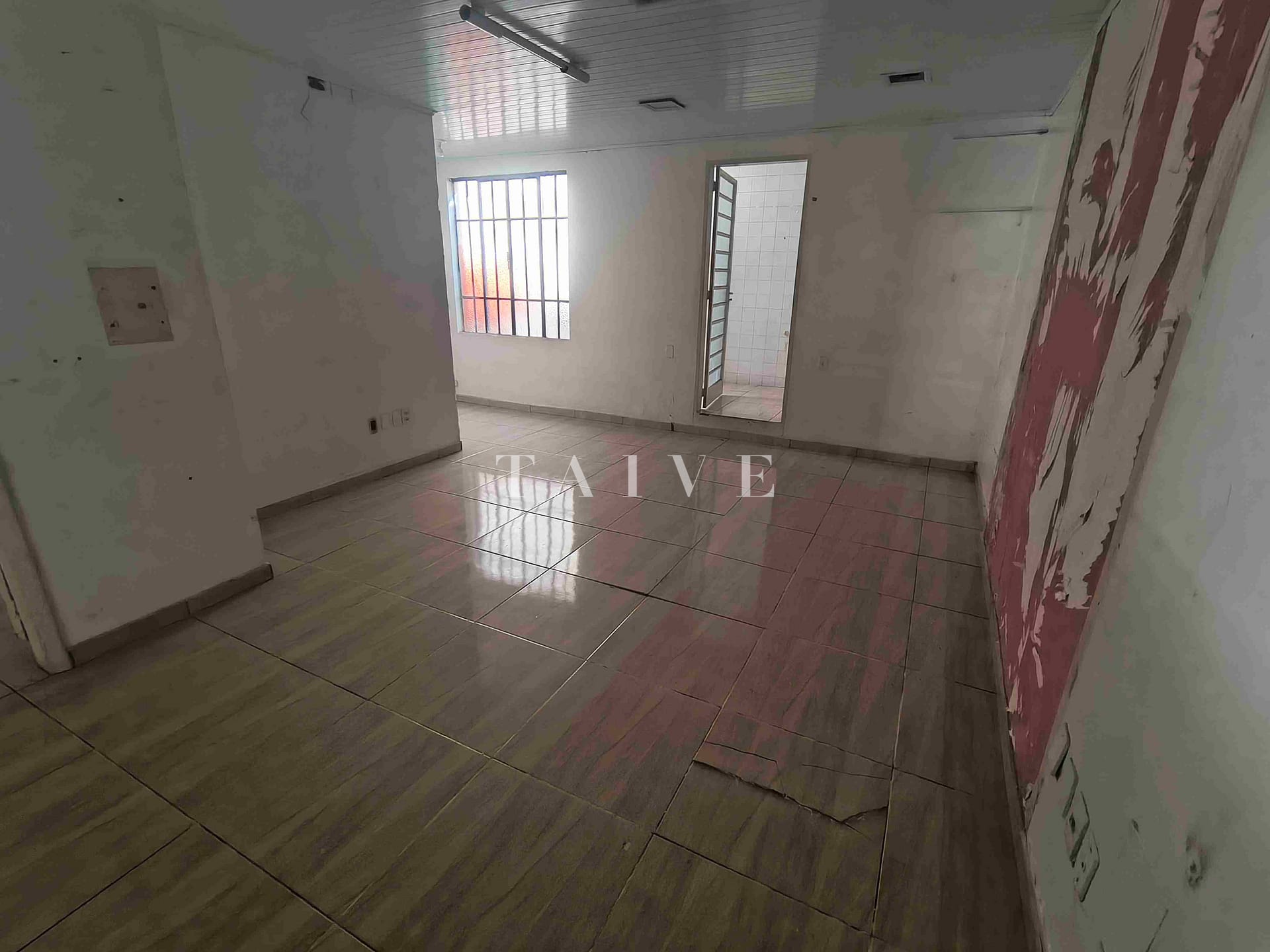 Depósito-Galpão-Armazém para alugar, 169m² - Foto 7