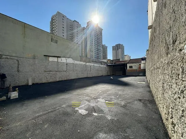 Galpão / Barracão para alugar, no bairro Belém em São Paulo