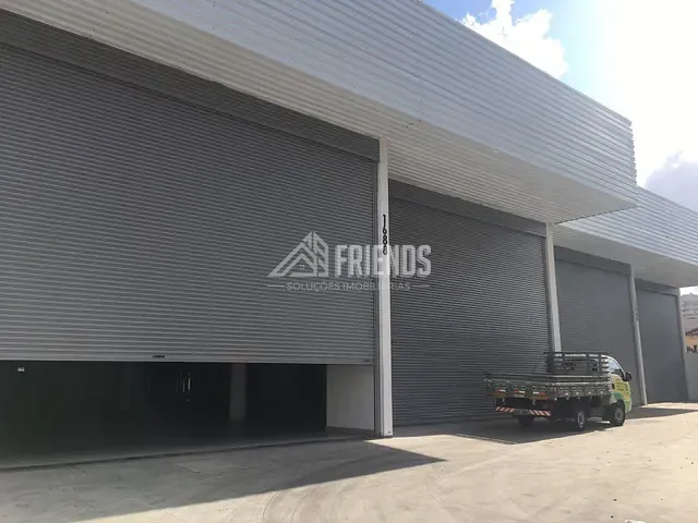 Galpão / Barracão com 2719m², para alugar, no bairro Penha de França em São Paulo