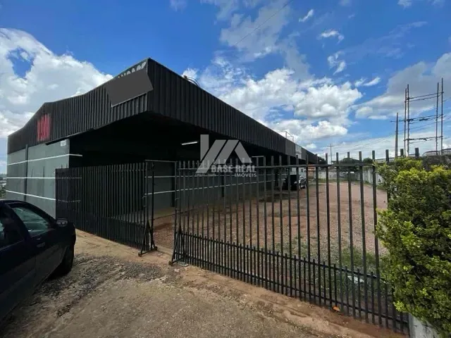 Galpão / Barracão com 5000m², para alugar, no bairro Colônia Dona Luíza em Ponta Grossa