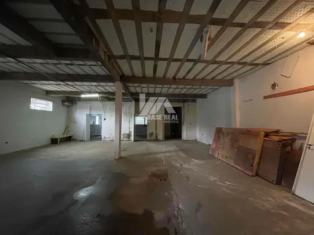Galpão / Barracão com 5000m², para alugar, no bairro Colônia Dona Luíza em Ponta Grossa