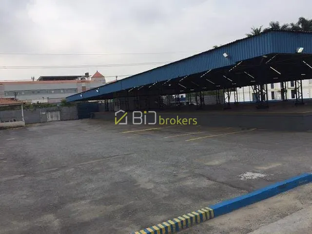 Galpão / Barracão com 6670m², para alugar, no bairro Vila Ribeiro de Barros em São Paulo