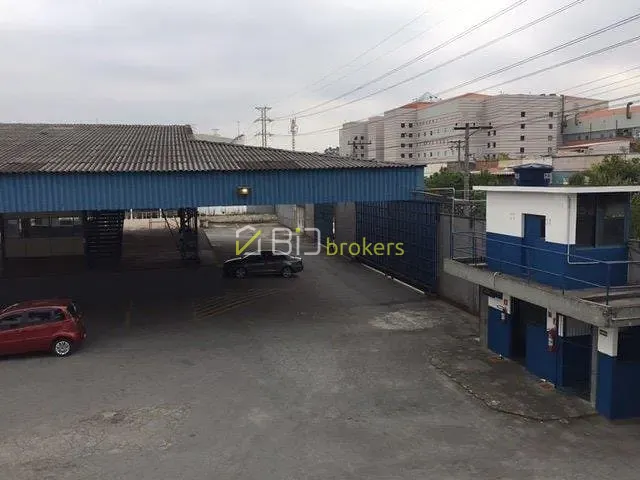 Galpão / Barracão com 6670m², para alugar, no bairro Vila Ribeiro de Barros em São Paulo