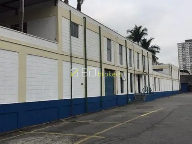 Galpão / Barracão com 6670m², para alugar, no bairro Vila Ribeiro de Barros em São Paulo