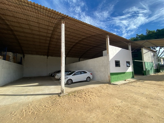 Galpão / Barracão com 3000m², à venda, no bairro Parque Turf Club em Campos dos Goytacazes
