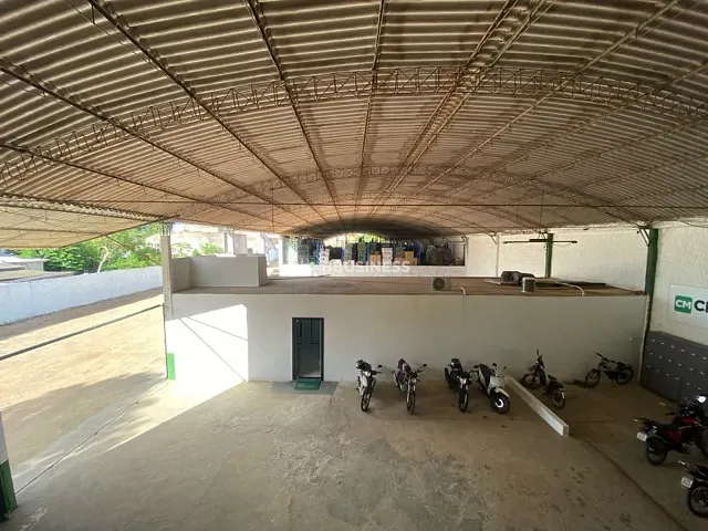 Galpão / Barracão com 3000m², à venda, no bairro Parque Turf Club em Campos dos Goytacazes