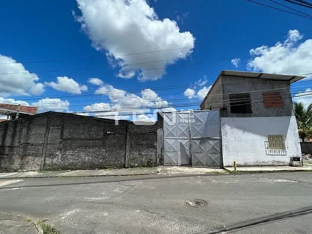 Galpão / Barracão com 1372m², para alugar, no bairro Ficam em Camaçari