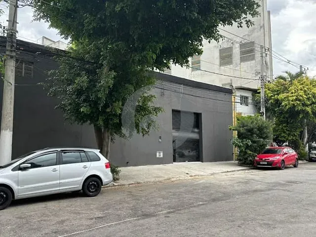 Galpão / Barracão à venda, no bairro Mooca em São Paulo
