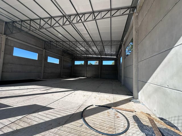 Galpão / Barracão para alugar, no bairro Industrial 1 em Nova Prata