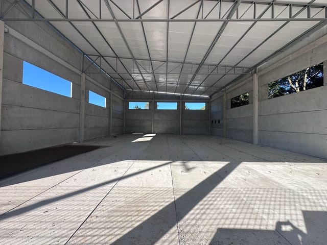 Galpão / Barracão para alugar, no bairro Industrial 1 em Nova Prata