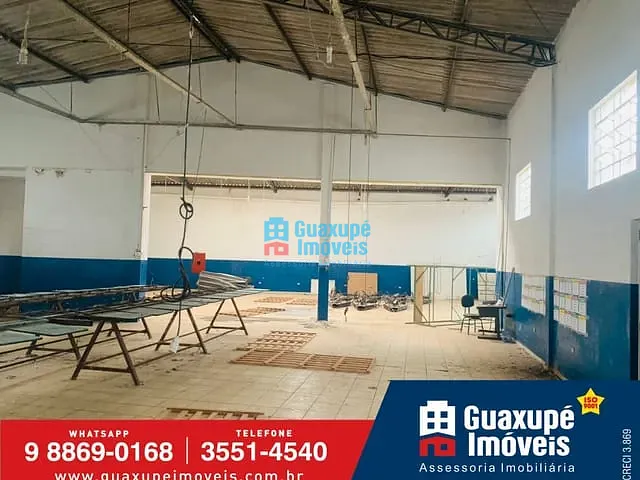 Galpão / Barracão com 1073m², à venda, no bairro Centro em GUARANÉSIA