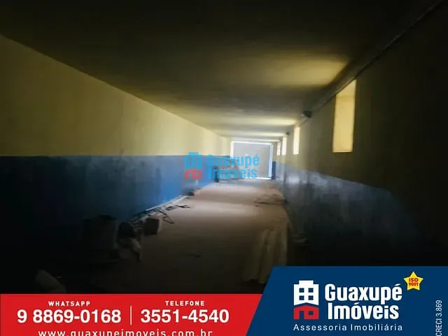 Galpão / Barracão com 1073m², à venda, no bairro Centro em GUARANÉSIA