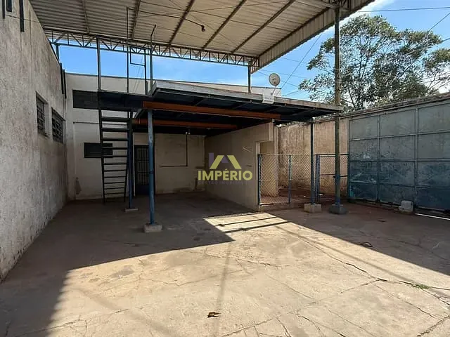 Galpão / Barracão com 500m², à venda ou para alugar, no bairro Jardim Elizabeth em Salto