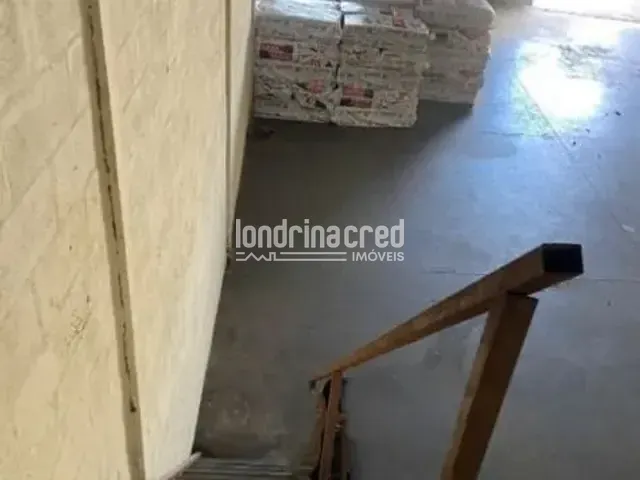 Galpão / Barracão com 256m², à venda, no bairro Jardim Marissol em Londrina