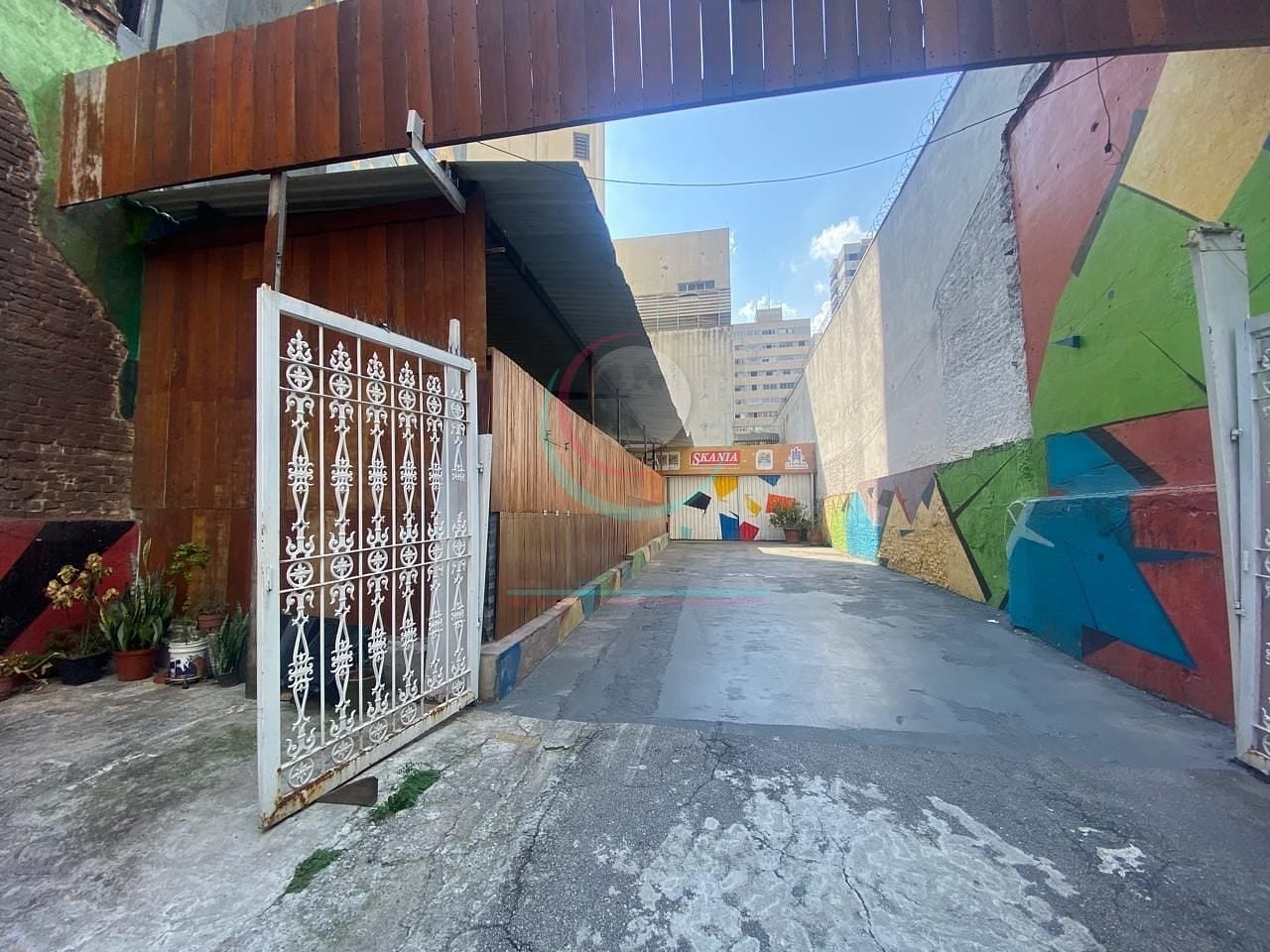 Depósito-Galpão-Armazém à venda, 422m² - Foto 1