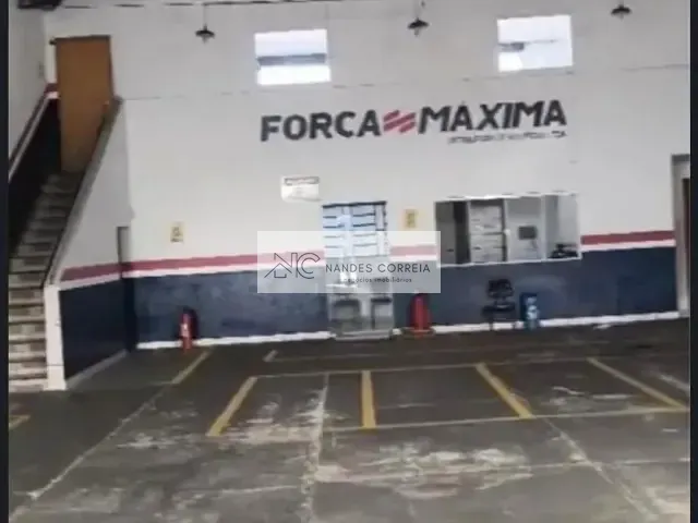 Galpão / Barracão com 420m², à venda, no bairro Jardim Beltrao em Ibiporã