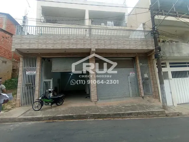 Galpão / Barracão com 111m², para alugar, no bairro Serpa em Caieiras