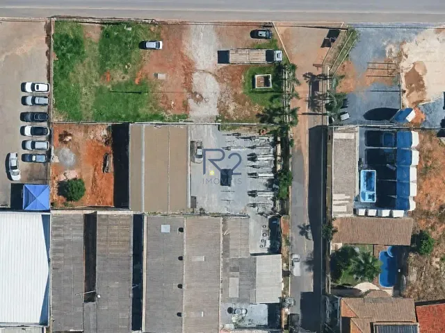 Galpão / Barracão com 600m², para alugar, no bairro Vicente Pires em Vicente Pires