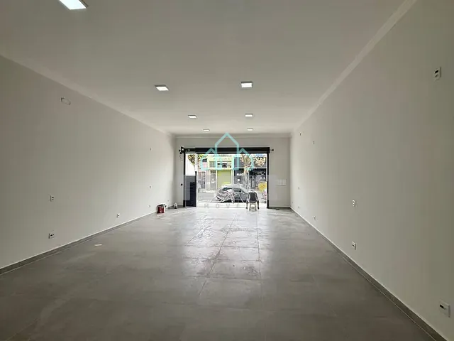 Galpão / Barracão para alugar, no bairro Vila São Geraldo em Taubaté