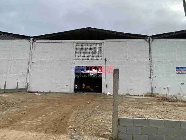 Galpão / Barracão para alugar, no bairro Banco da Vitória em Ilhéus