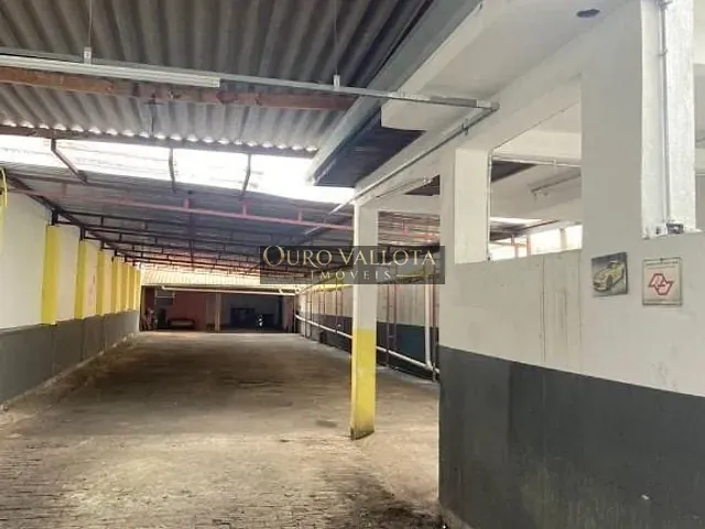 Galpão / Barracão com 320m², para alugar, no bairro Ipiranga em São Paulo