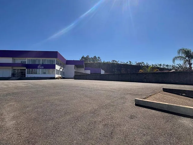 Galpão / Barracão com 6500m², para alugar, no bairro Bairro da Ponte em Atibaia