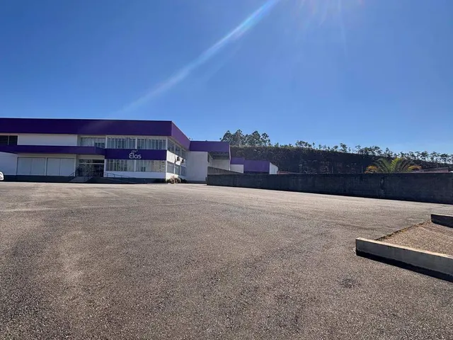 Galpão / Barracão com 6500m², para alugar, no bairro Bairro da Ponte em Atibaia