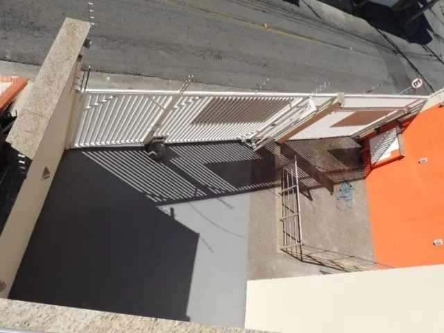 Galpão / Barracão com 438m², à venda, no bairro Jardim Stella em Santo André