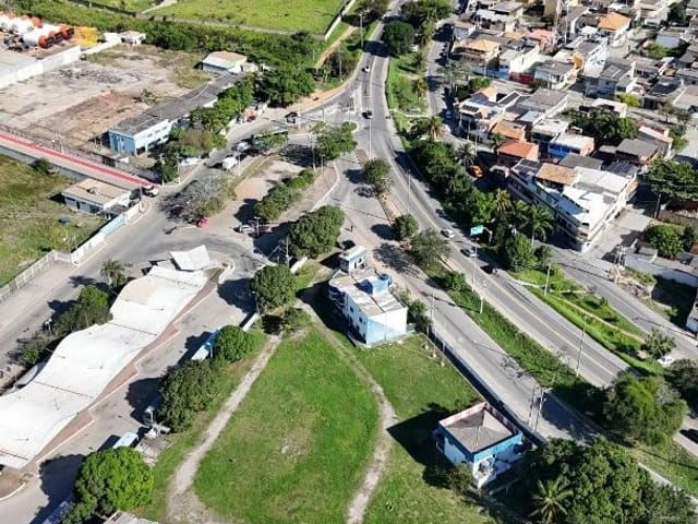 Galpão / Barracão com 7800m², para alugar, no bairro Lagomar em Macaé