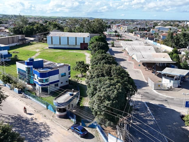 Galpão / Barracão com 7800m², para alugar, no bairro Lagomar em Macaé