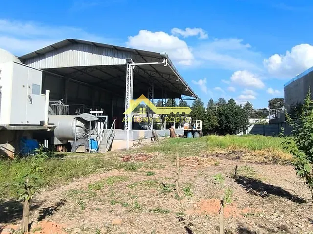 Galpão / Barracão com 2500m², à venda, no bairro Rio Abaixo em Itaquaquecetuba