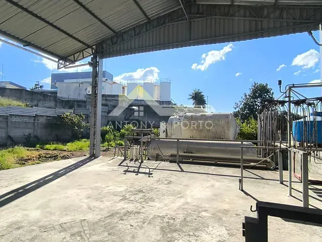 Galpão / Barracão com 2500m², à venda, no bairro Rio Abaixo em Itaquaquecetuba
